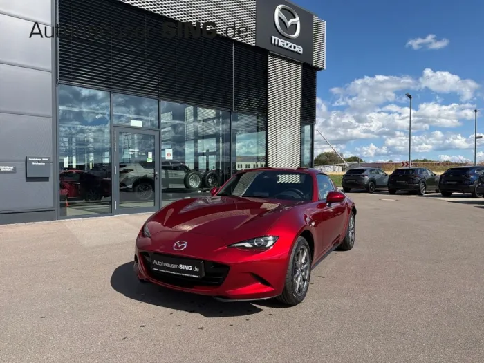 Mazda MX-5 Exclusive-Line Totwinkelassi. Bose Keyless