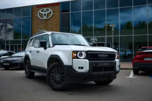 Toyota Land Cruiser -