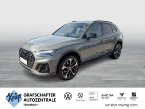 Audi Q5 40 2,0 TDI Quattro S line Pano+AHK+VC+B&O+LED