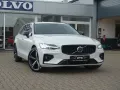 Volvo V60 B4 Benzin Plus Dark/Pano/360°Cam/ACC