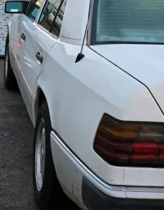 Mercedes-Benz Mercedes Benz 124 200 E