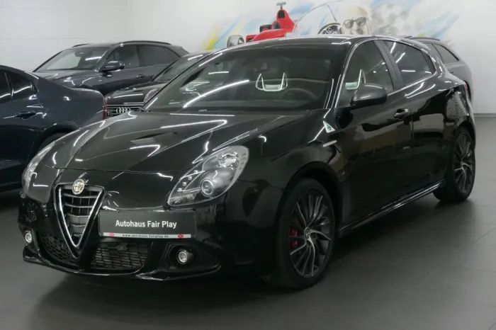 Alfa Romeo Giulietta Quadrifoglio Verde Aut. /Unfallfrei !