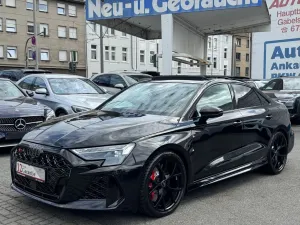 Audi RS 3 Limousine 2.5 TFSI quattro PANORAMA,MATRIX
