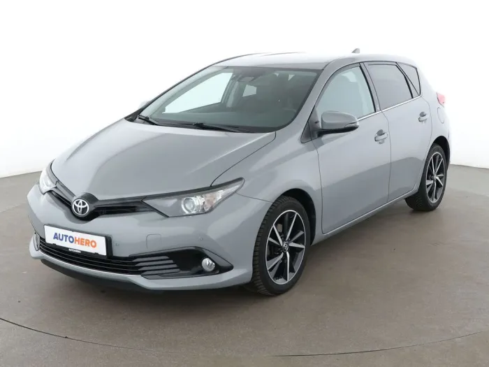 Toyota Auris 1.2 Turbo Team D Aut.*NAVI*CAM*TEMPO*ALU*