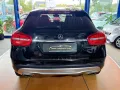 Mercedes-Benz GLA 180 Automatik / Navi / Sitzheizung / PDC