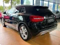 Mercedes-Benz GLA 180 Automatik / Navi / Sitzheizung / PDC