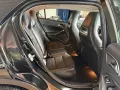 Mercedes-Benz GLA 180 Automatik / Navi / Sitzheizung / PDC