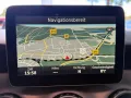 Mercedes-Benz GLA 180 Automatik / Navi / Sitzheizung / PDC