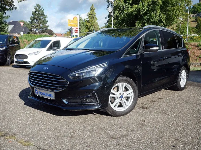 Ford S-MAX 1.5 EcoBoost Titanium NAVI LED 7-SITZER