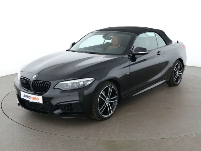 BMW 218i M Sport Aut.*NAVI*LED*PDC*TEMPO*SHZ*ALU*