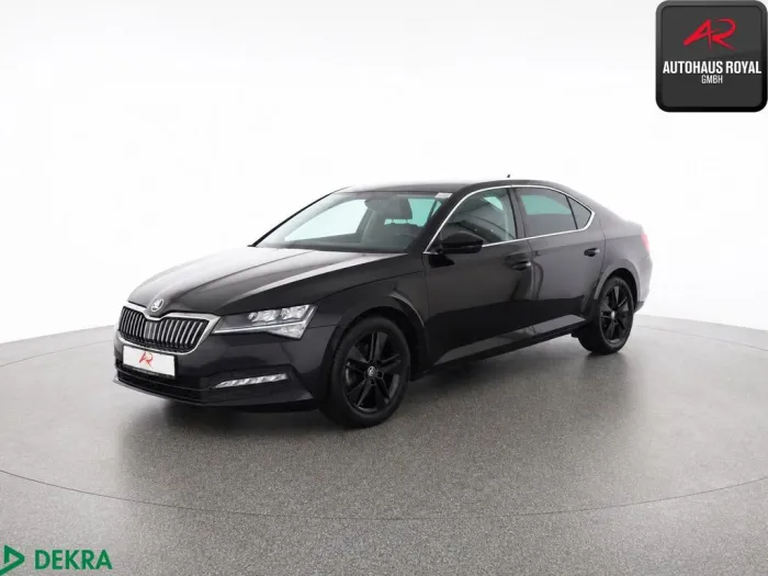 Skoda Superb Lim. 1.6 TDI MEMORY,KESSY,KAMERA,CARPLAY
