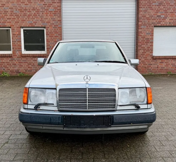 Mercedes-Benz W124 260 E - H-Zulassung - T...