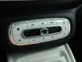 Smart fortwo 0.9 Turbo Basis passion Aut.*NAV*TEMPO*