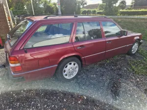 Mercedes-Benz Mercedes 124 300TE 24V
