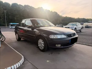 Opel Vectra B - TÜV 08/27 - Nur 77.500 km