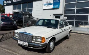 Mercedes-Benz 200 Automatik, Kultwagen in Bestform, H-Zul.