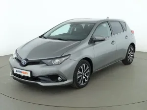 Toyota Auris 1.8 Hybrid Team D Aut*TEMPO*CAM*PDC*SHZ*
