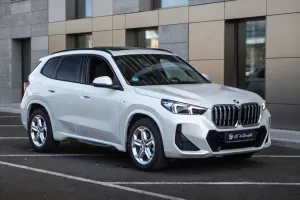 BMW X1 20i sDrive*M Sport*PANO*HUD*360*eSitze*h&k*