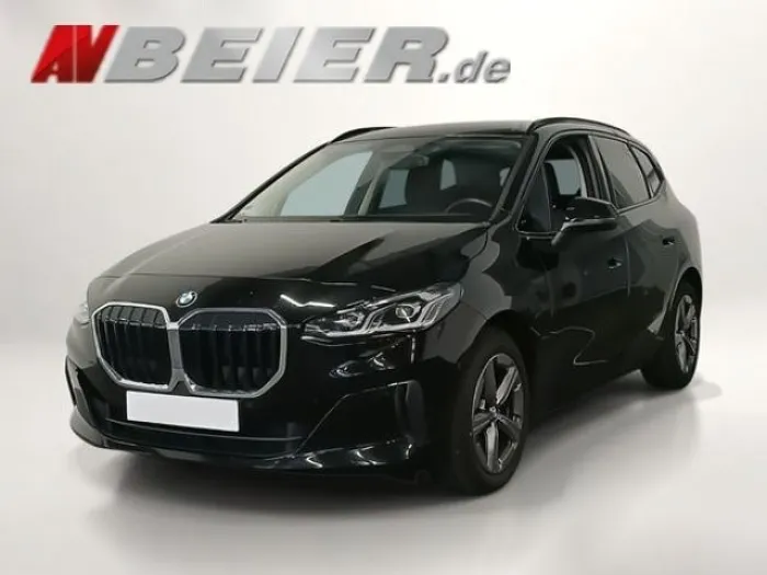 BMW 218i Active Tourer LED AHK Sitzh. ToTWinkel 17Zo
