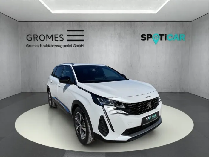 Peugeot 5008 Hybrid Allure Pack 136 e-DSC6 SHZ 7-Sitzer 