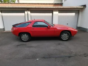 Porsche 928 S Schalter mit SD .BRD