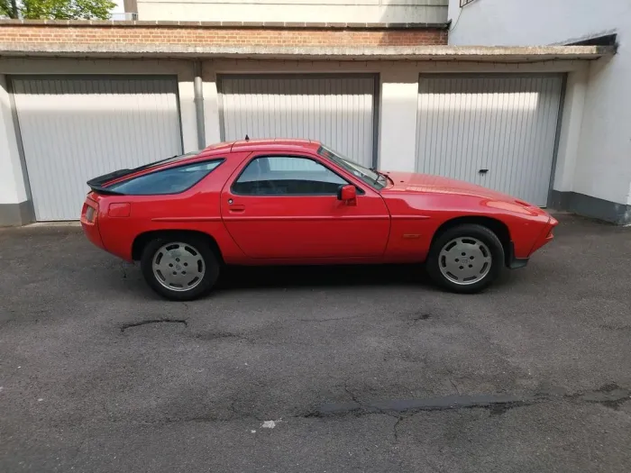 Porsche 928 S Schalter mit SD .BRD