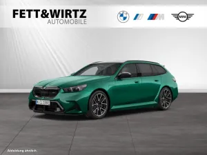 BMW M5 Touring *Anglesey Green*-AHK-DAProf.-B&W