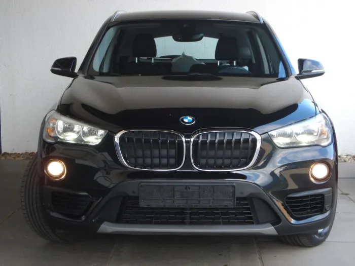 BMW X1 sDrive 18 i Advantage Aut. Navi