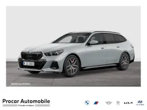 BMW i5 eDrive40 MSportPro HUD PANO DAProf AHK