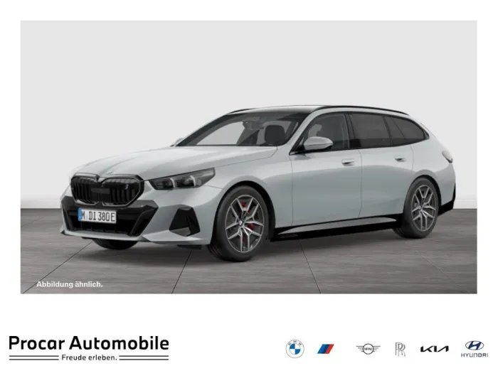 BMW i5 eDrive40 MSportPro HUD PANO DAProf AHK