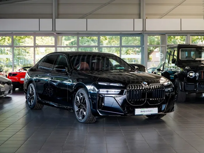 BMW 740d M Sport Pano B&W TV Massage AHK