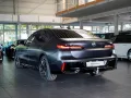 BMW 740d M Sport Pano TV AHK Massage B&W