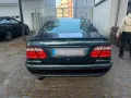 Mercedes-Benz Mercedes Benz Clk 200 Bau Jahre 1999.