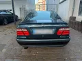 Mercedes-Benz Mercedes Benz Clk 200 Bau Jahre 1999.