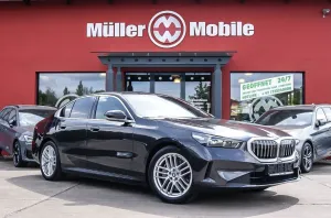 BMW i5 Lim 40 eDrive HEAD-UP LEDER ESPRESSO KEYLESS