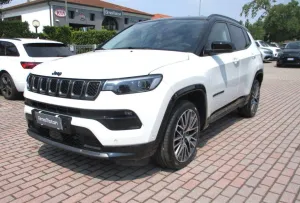 Jeep Compass 1.5 Turbo T4 130 CV MHEV 2WD Summit