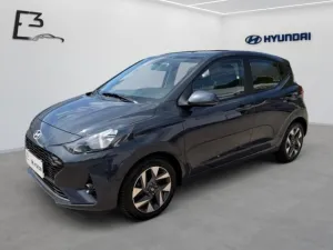 Hyundai i10 1.0 Benzin 5-MT 2WD Trend Navigationssyst...