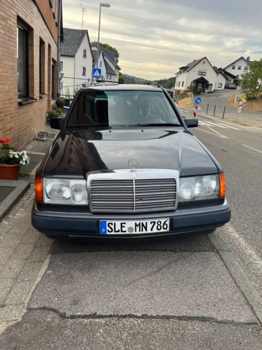 Mercedes-Benz 250