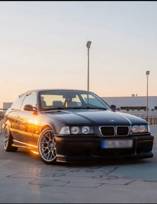 BMW E36 328i Coupé *Individual*Class 2*
