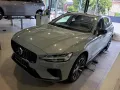 Volvo V60 T8 PLUG-IN AWD PLUS DARK AHK+FAP+HKSOUND+LM+
