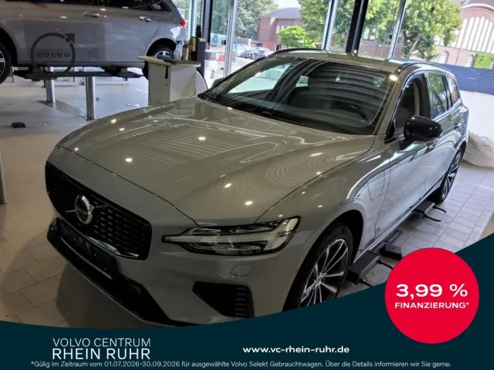 Volvo V60 T8 PLUG-IN AWD PLUS DARK AHK+FAP+HKSOUND+LM+