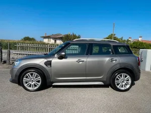 MINI Mini Countryman 1.5 ONE D Hype
