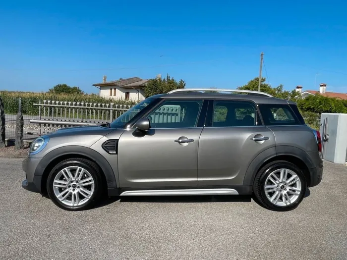 MINI Mini Countryman 1.5 ONE D Hype