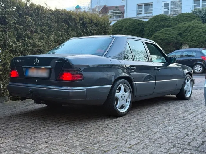 Mercedes-Benz Mercedes Benz 300er H Kennzeichen