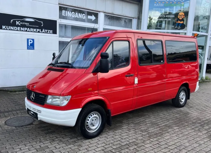 Mercedes-Benz Sprinter 208 D 9 Sitzer Standheizung L2 HU neu
