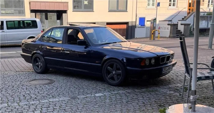 BMW E34 530i V8 Handschalter!