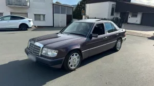Mercedes-Benz Mercedes w124 200E / Oldtimer / HU28/ Schi...