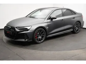 Audi RS 3 Limousine quattro S tronic