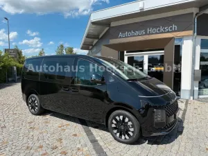 Hyundai Staria Signature Hybrid 2WD *NAVI*SZHZ*LRHZ*360°