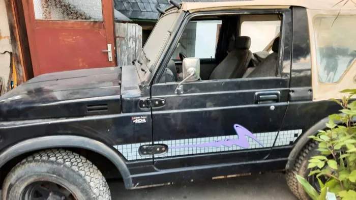 Suzuki Samurai